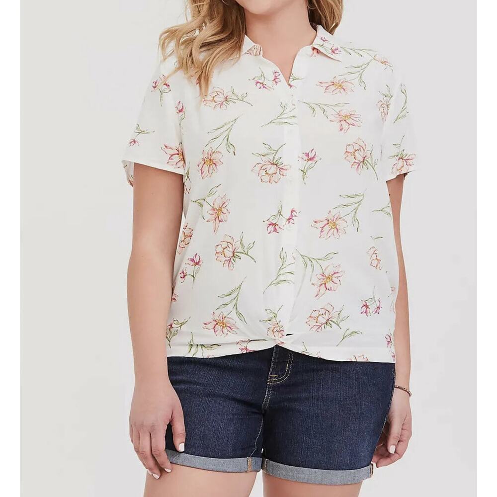 Torrid‎ Floral Button Front Crepe Twist Hem Women's Size 4X Girly Cottage